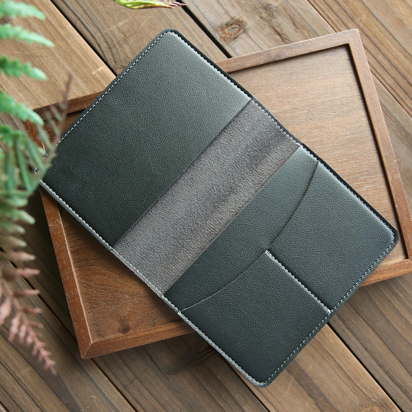 1 PCS Custom Name Passport Holder Personalized Leather Passport Cove Customized Travel Accessories Handmade Passport Holder Gift
