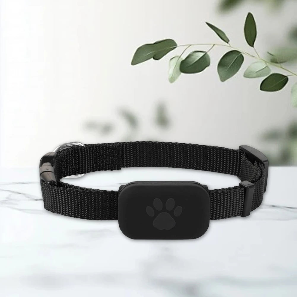 Pet Bluetooth GPS Tracker Adjustable Collar Dog Cats Locator Waterproof Anti Lost Dogs Real-time Tracking Device for iOS/Android