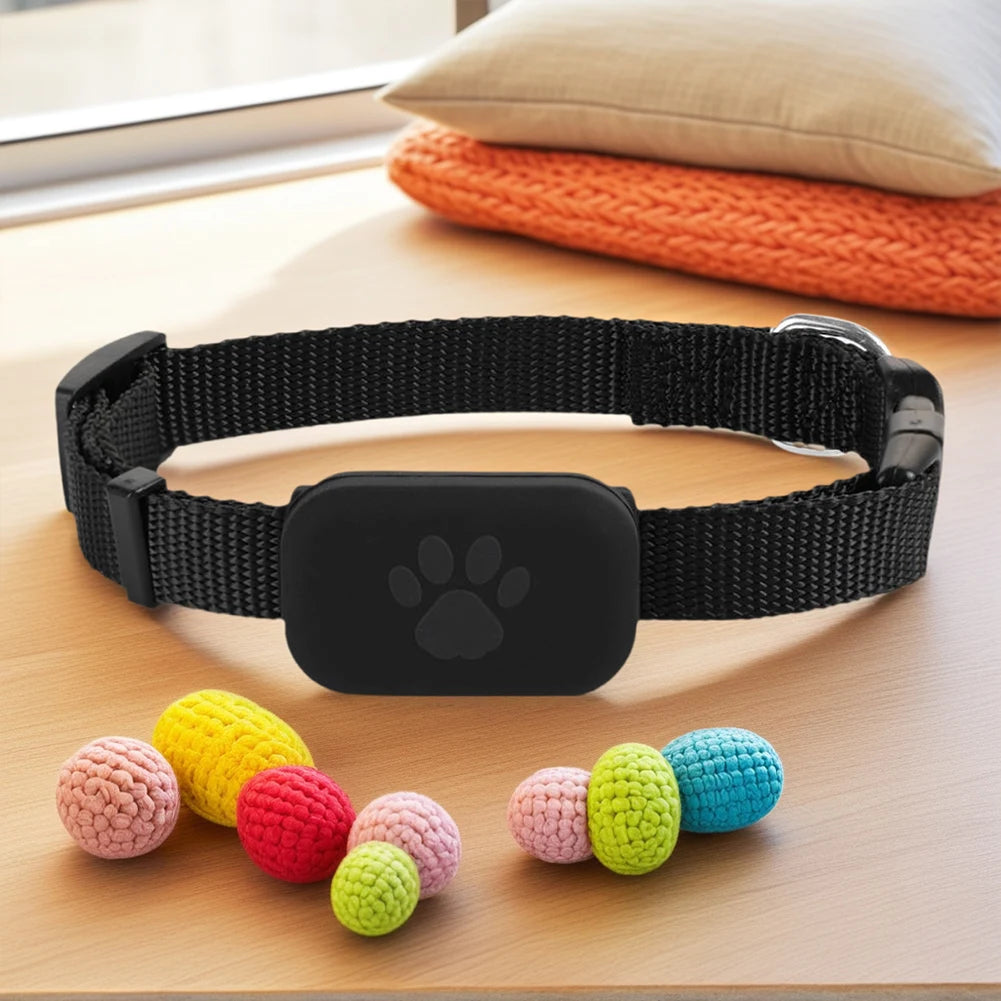 Pet Bluetooth GPS Tracker Adjustable Collar Dog Cats Locator Waterproof Anti Lost Dogs Real-time Tracking Device for iOS/Android